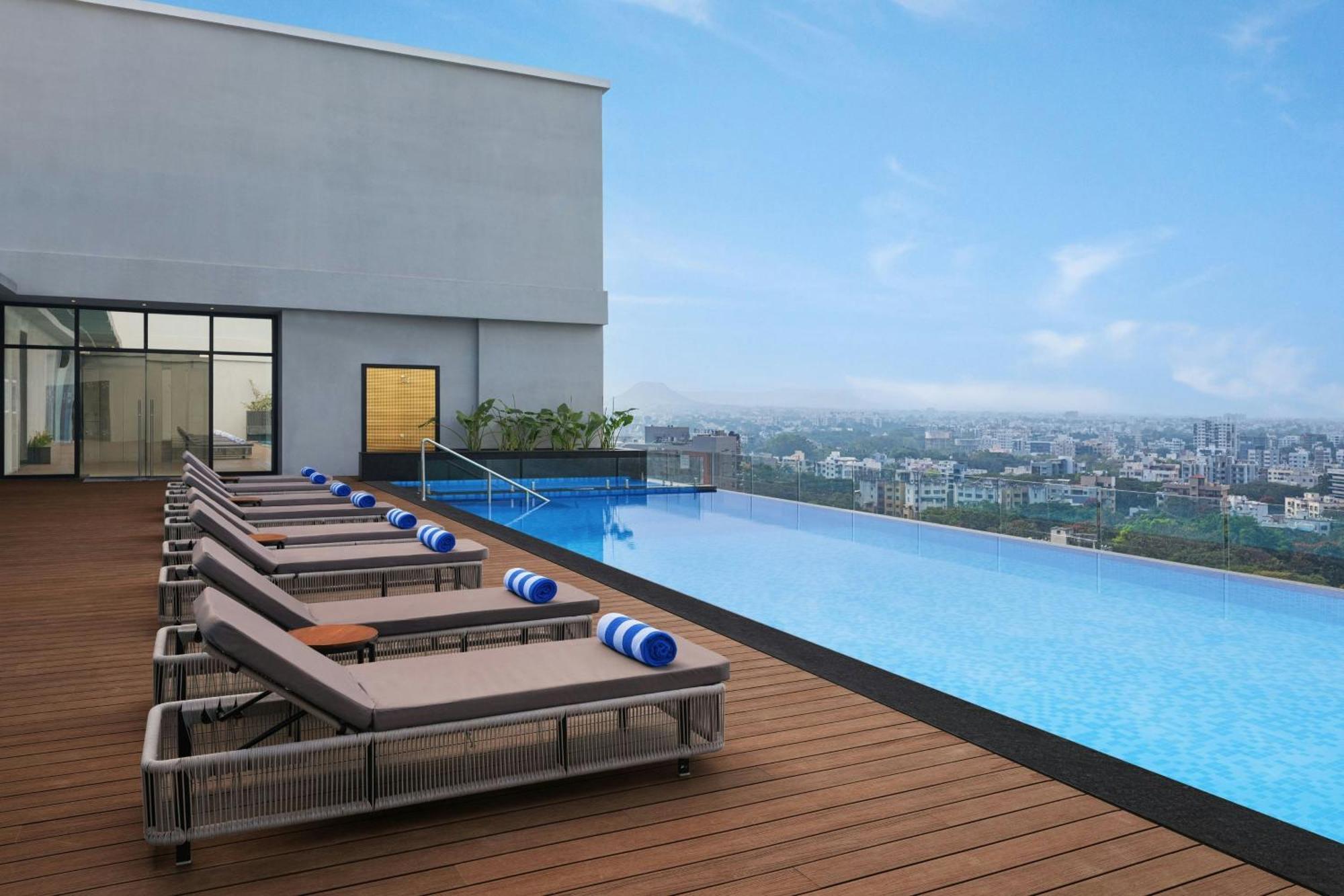 Four Points By Sheraton Nashik Exterior photo